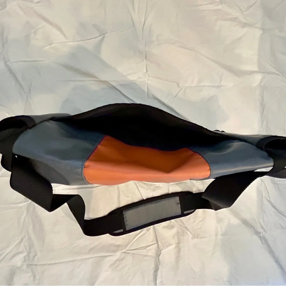 Y2K Nike ACG Tech Messenger Bag ~ Rare Early 2000s